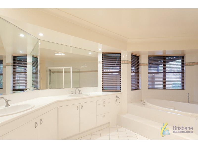 410 Grandview Road, Pullenvale QLD 4069