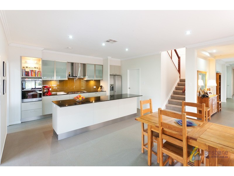 35 Lancewood Place, Moggill QLD 4070