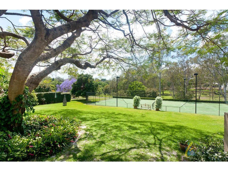 75 Herron Road, Pullenvale QLD 4069