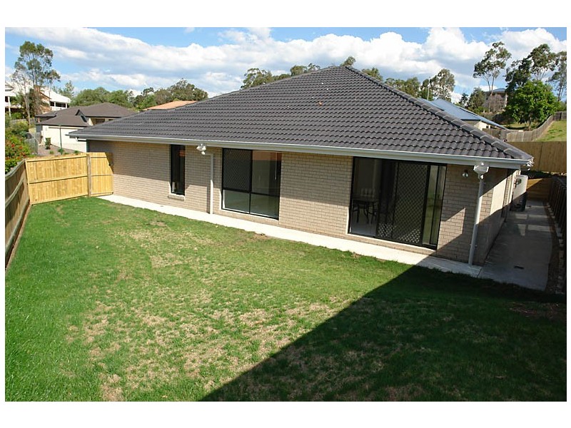 9 Tancred Place, Bellbowrie QLD 4070