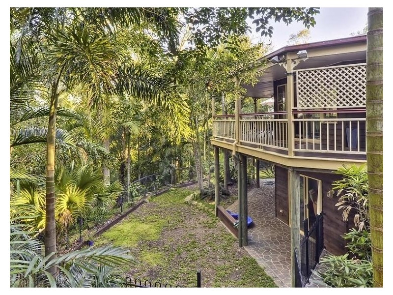 981 Mt Crosby Rd, Karana Downs QLD 4306