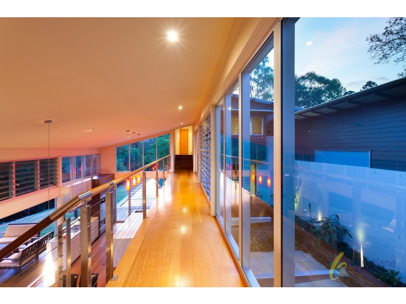 30 Nioka St, Brookfield QLD 4069