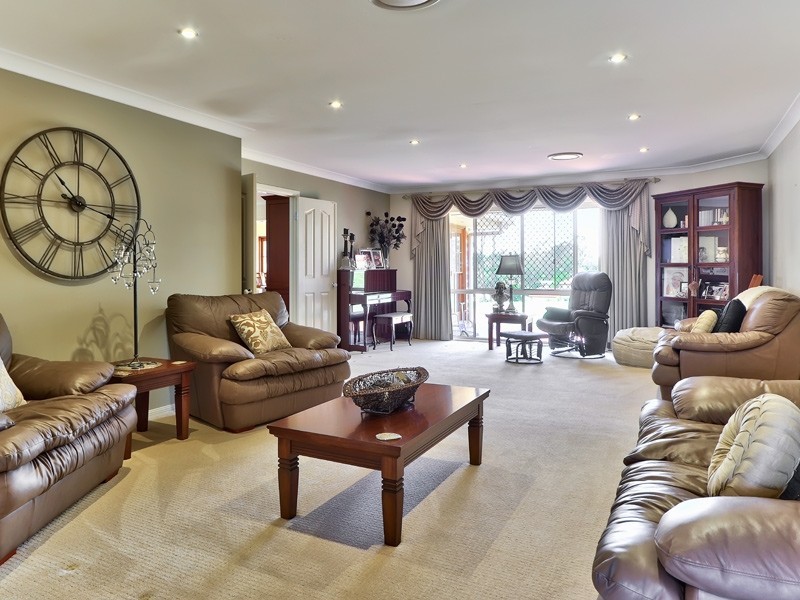 23 Nautilus Close, Karalee QLD 4306