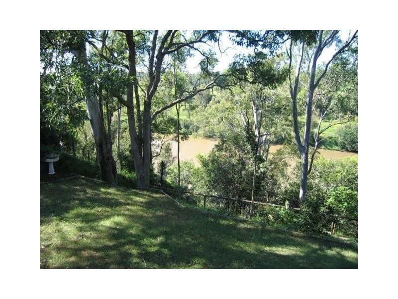 12 Apurla Court, Karana Downs QLD 4306