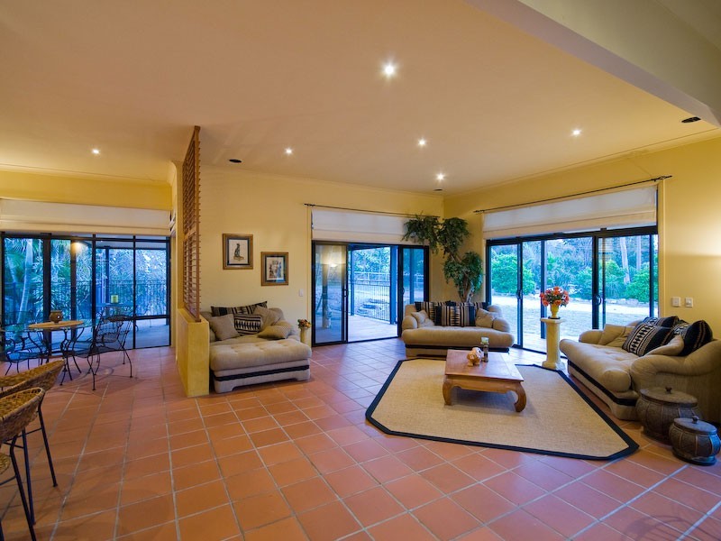 39 Phillip Cres, Barellan Point QLD 4306
