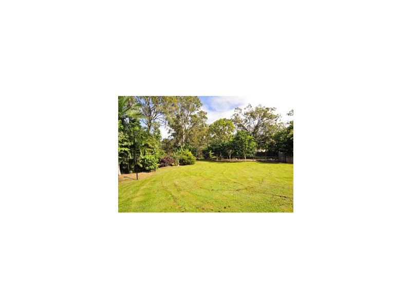 39 Phillip Cres, Barellan Point QLD 4306
