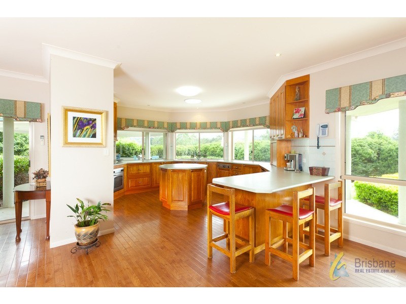 50 Summerland Place, Pullenvale QLD 4069