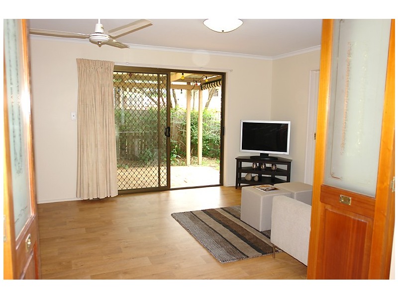 2 Jessamine Ct, Kenmore Hills QLD 4069