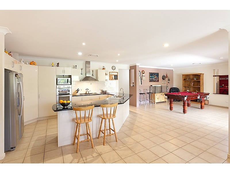 291 George Holt Drive, Mount Crosby QLD 4306