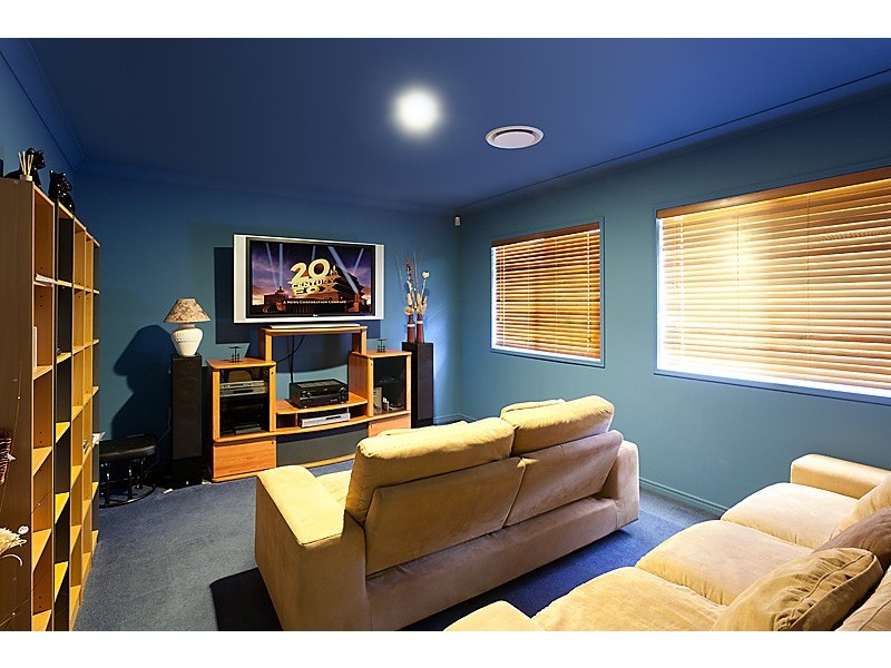 291 George Holt Drive, Mount Crosby QLD 4306