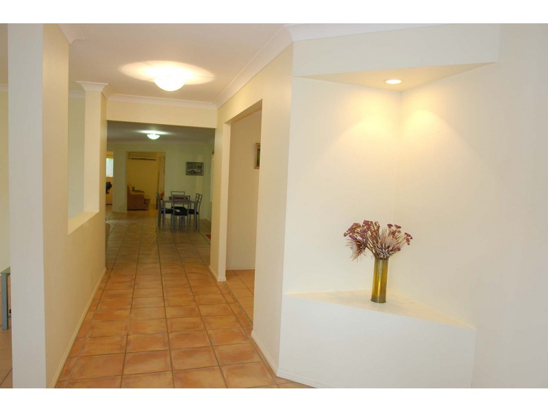 73 Mirbelia Street, Kenmore QLD 4069