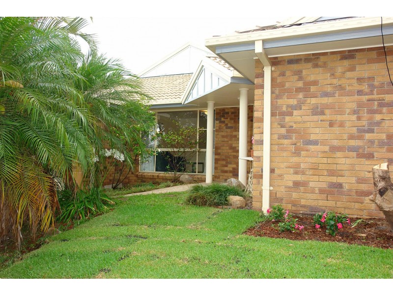 73 Mirbelia Street, Kenmore QLD 4069