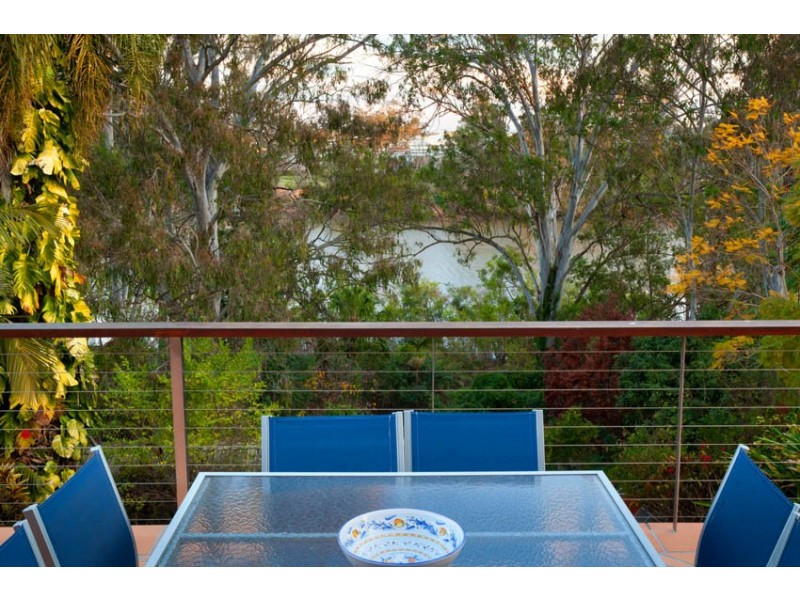 20 Spinkbrae Street, Fig Tree Pocket QLD 4069