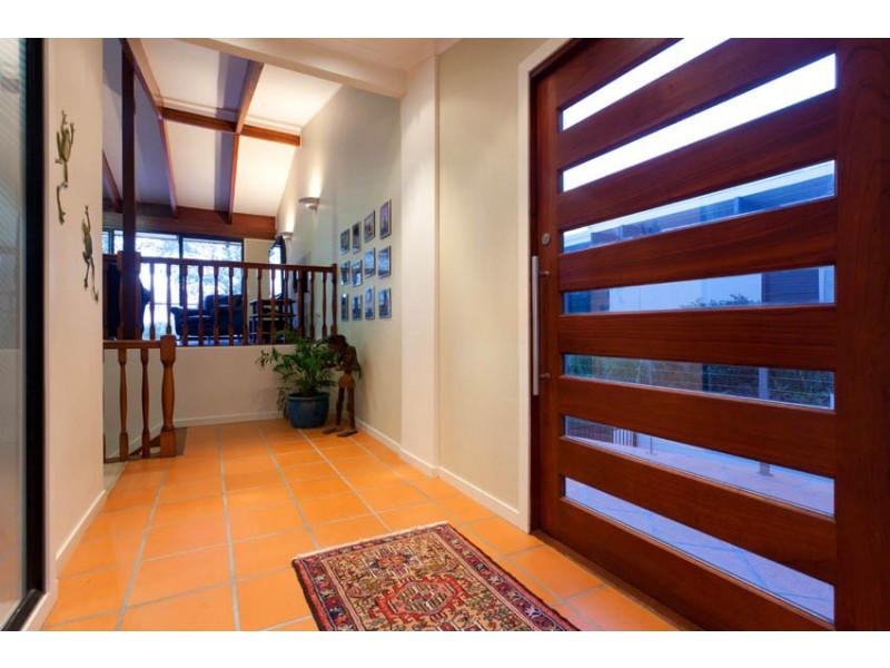 20 Spinkbrae Street, Fig Tree Pocket QLD 4069