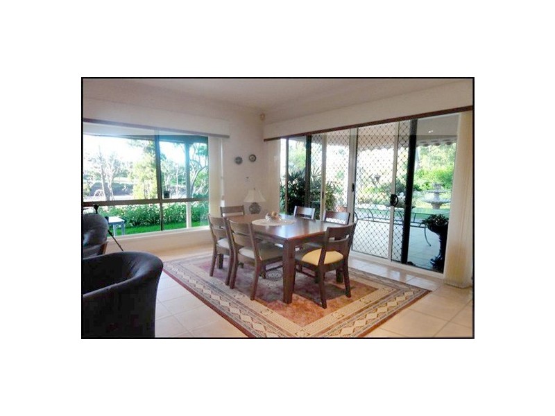 69 Daintree Pl, Riverhills QLD 4074