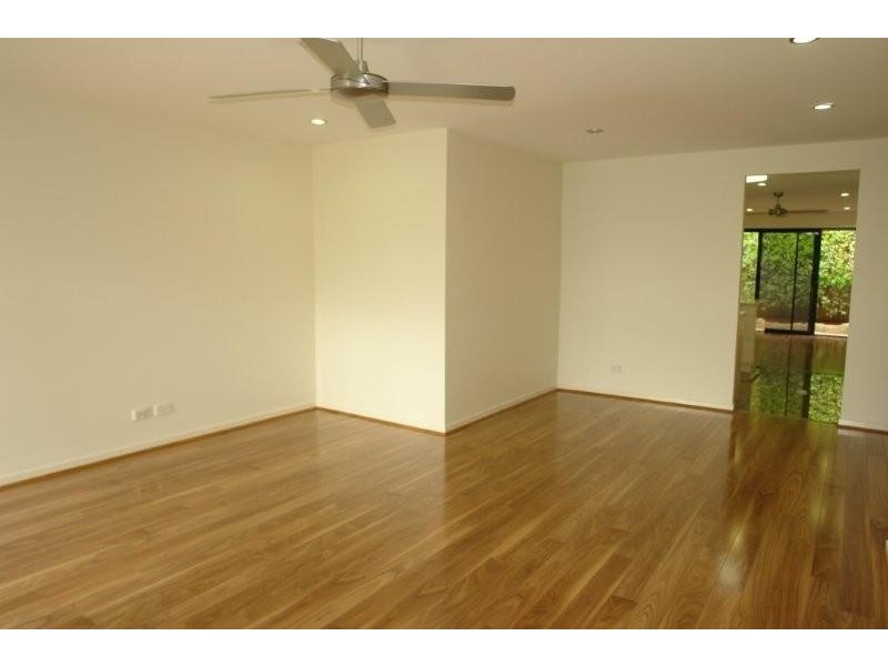 42 Donatello Street, Fig Tree Pocket QLD 4069