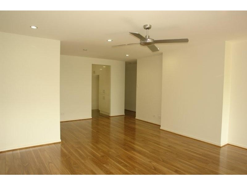 42 Donatello Street, Fig Tree Pocket QLD 4069