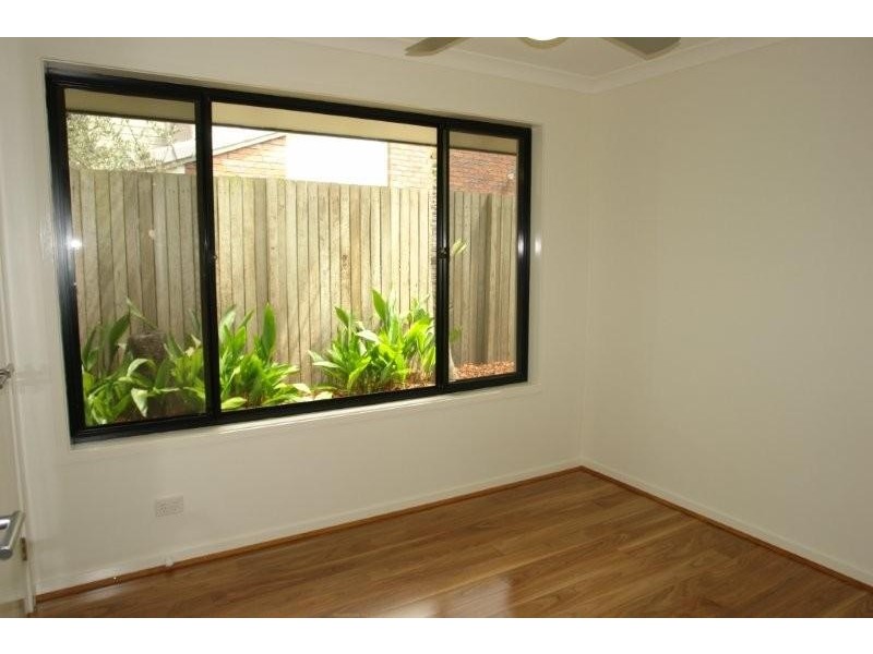 42 Donatello Street, Fig Tree Pocket QLD 4069