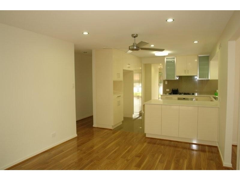 42 Donatello Street, Fig Tree Pocket QLD 4069