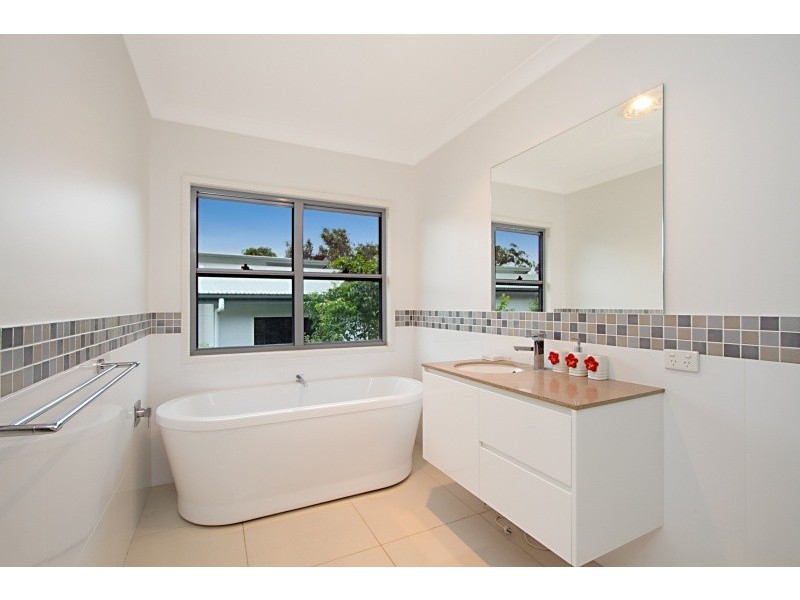 29 Goodenia Crescent, Seventeen Mile Rocks QLD 4073