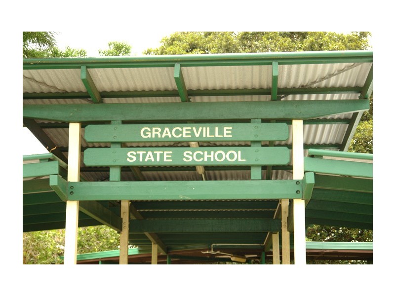 22 Austral Avenue, Graceville QLD 4075