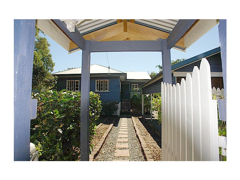 22 Austral Avenue, Graceville QLD 4075