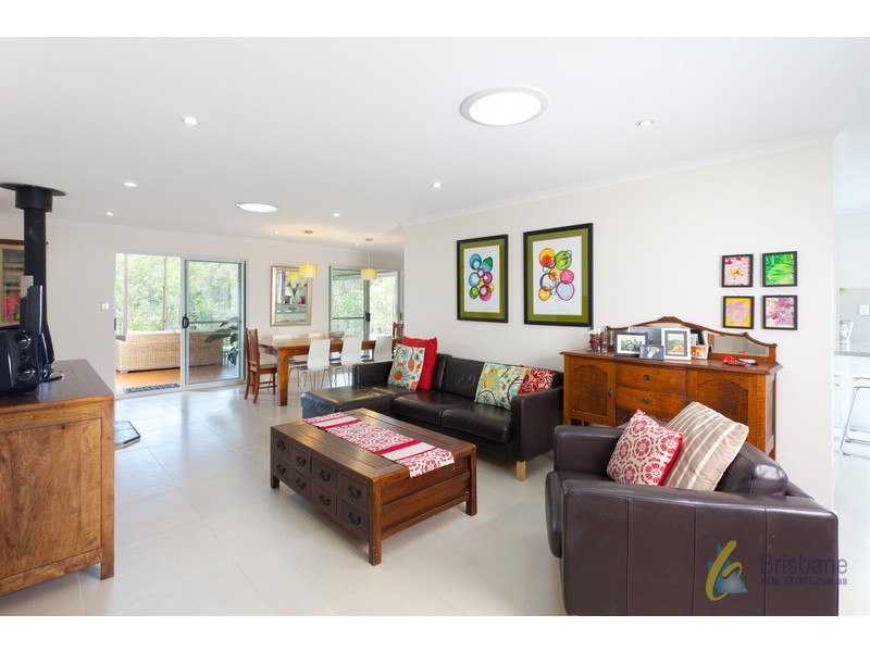 22 Moledina Crescent, Mount Crosby QLD 4306