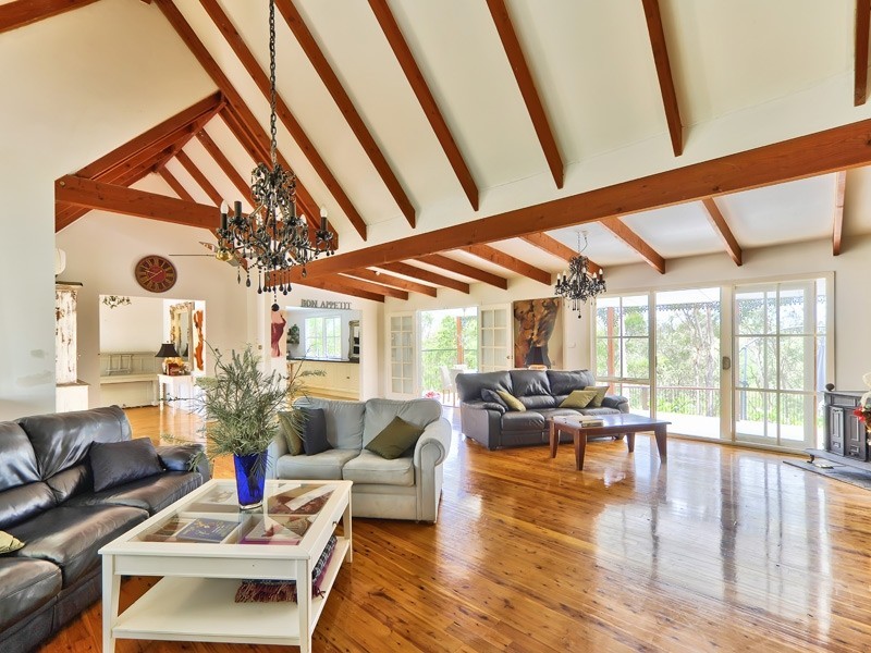 14 Solander Court, Karana Downs QLD 4306