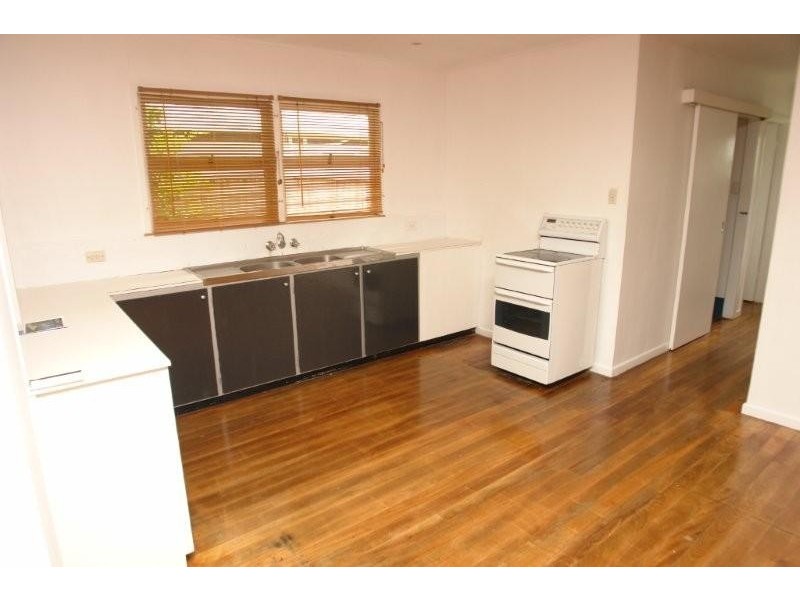 44 Chapman Street, Chapel Hill QLD 4069