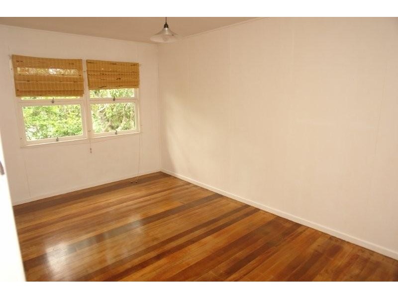 44 Chapman Street, Chapel Hill QLD 4069