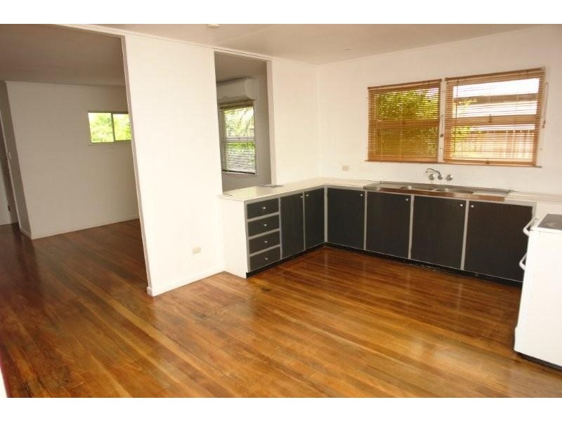 44 Chapman Street, Chapel Hill QLD 4069