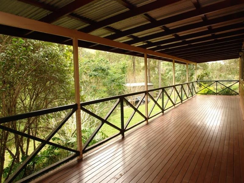 852 Upper Brookfield Rd, Brookfield QLD 4069