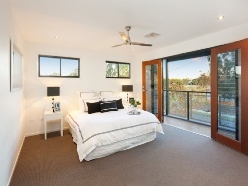 11 Plumridge Street, Chelmer QLD 4068