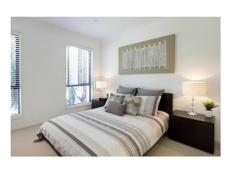 27 Christopher Place, Sinnamon Park QLD 4073