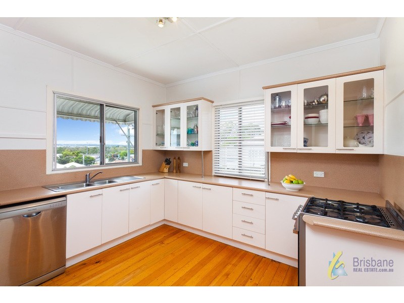 31 Blackheath Road, Oxley QLD 4075