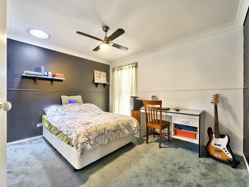 8 Nariah Court, Karana Downs QLD 4306