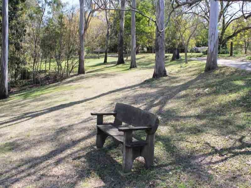 260 Rafting Ground Rd, Brookfield QLD 4069