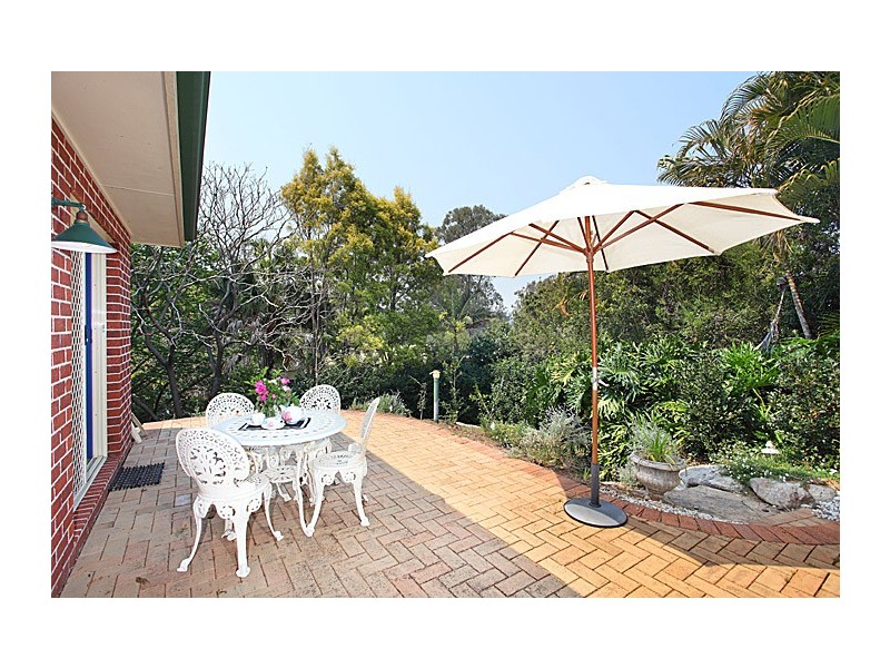 29 Rialanna Street, Kenmore QLD 4069