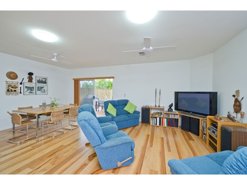 13  Sophia Street, Kenmore QLD 4069