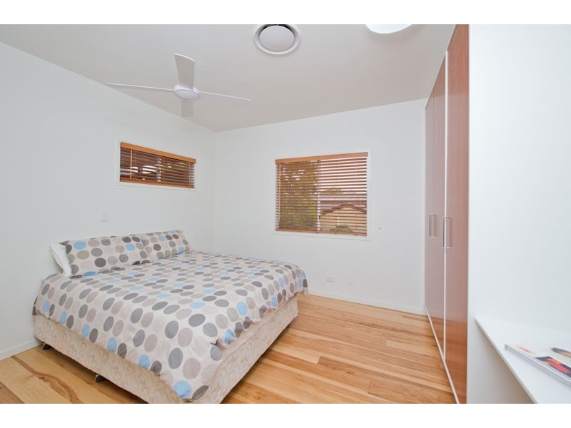 13  Sophia Street, Kenmore QLD 4069