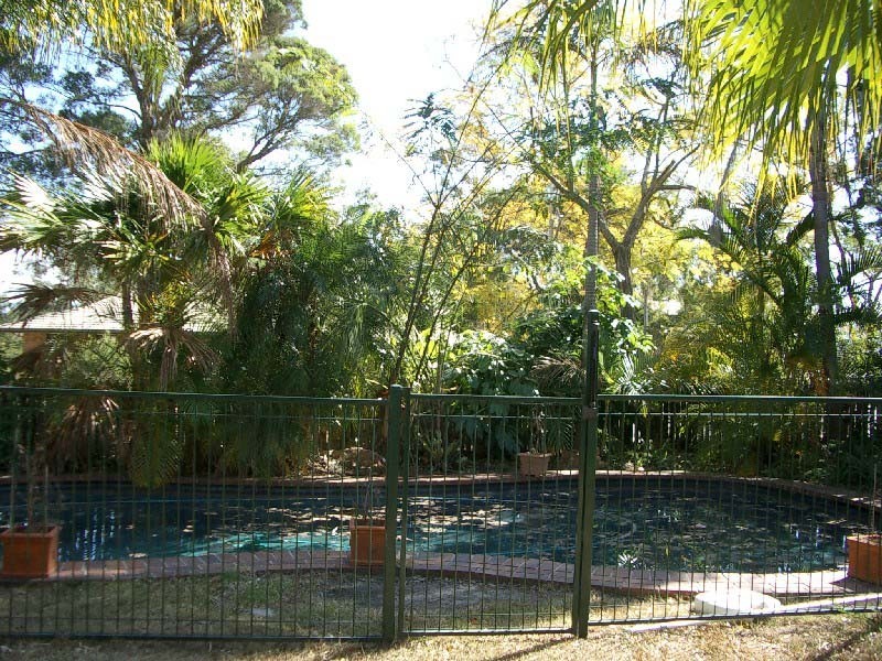 2 Nankin Street, Fig Tree Pocket QLD 4069