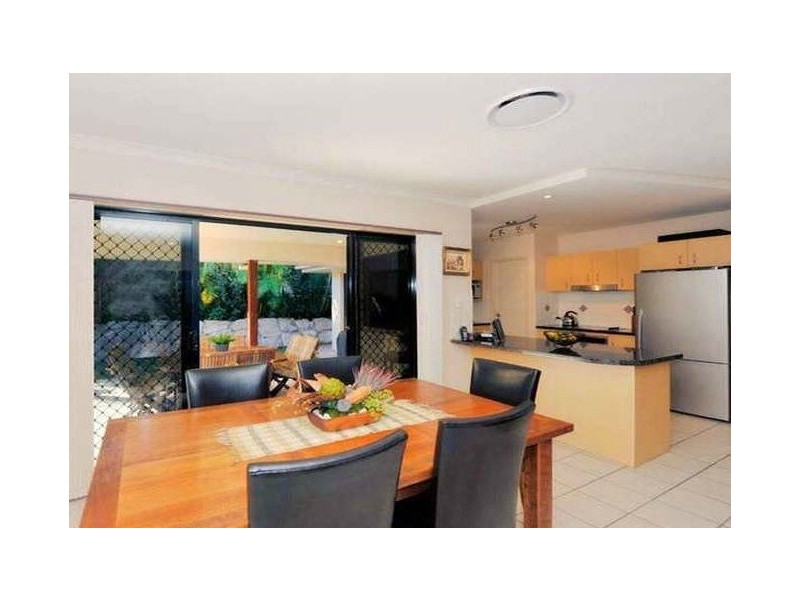 35 Brookeside Crescent, Seventeen Mile Rocks QLD 4073