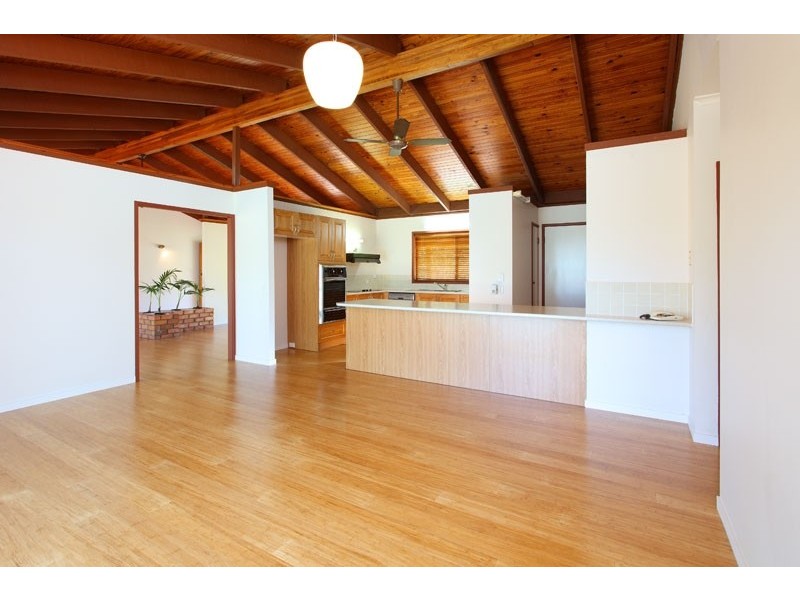 1075 Mt Crosby Rd, Karana Downs QLD 4306