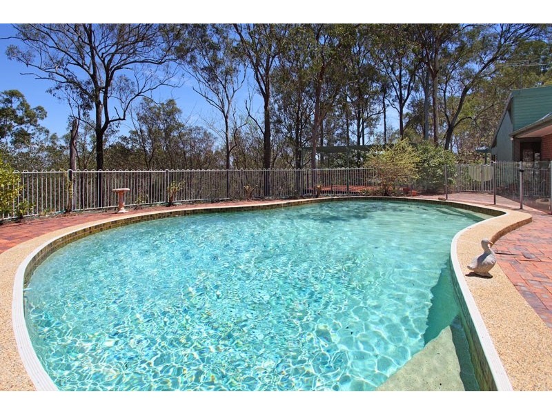 1075 Mt Crosby Rd, Karana Downs QLD 4306