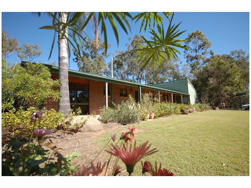 1075 Mt Crosby Rd, Karana Downs QLD 4306