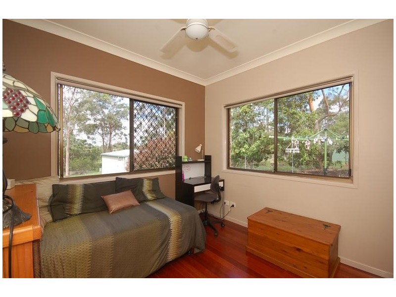 77 Blackwall Rd, Chuwar QLD 4306