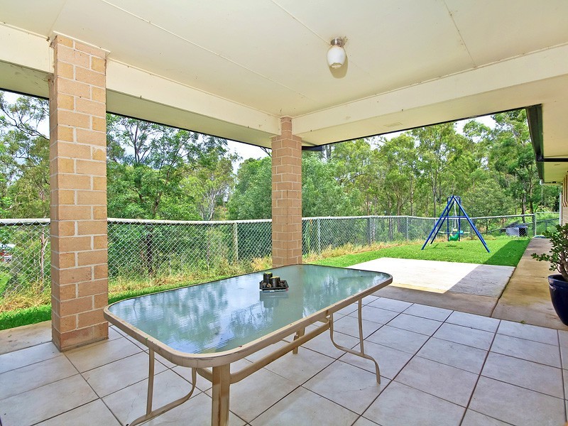 85 George Holt Drive, Mount Crosby QLD 4306