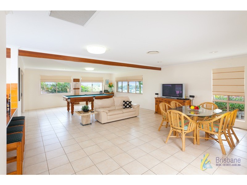 40 Panorama Pl, Mount Gravatt East QLD 4122
