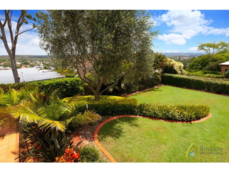 40 Panorama Pl, Mount Gravatt East QLD 4122