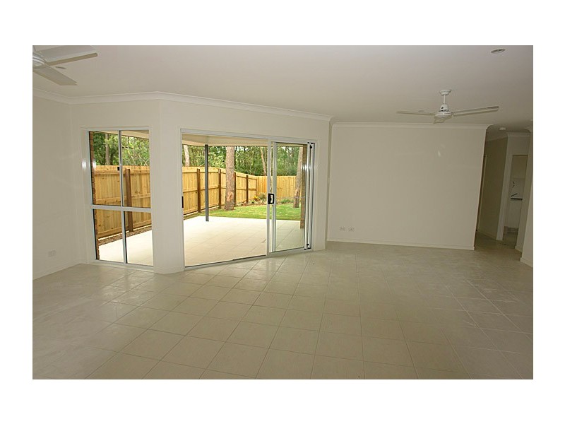 34 Sandi Street, Oxley QLD 4075